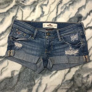 NWOT Hollister Jean Shorts